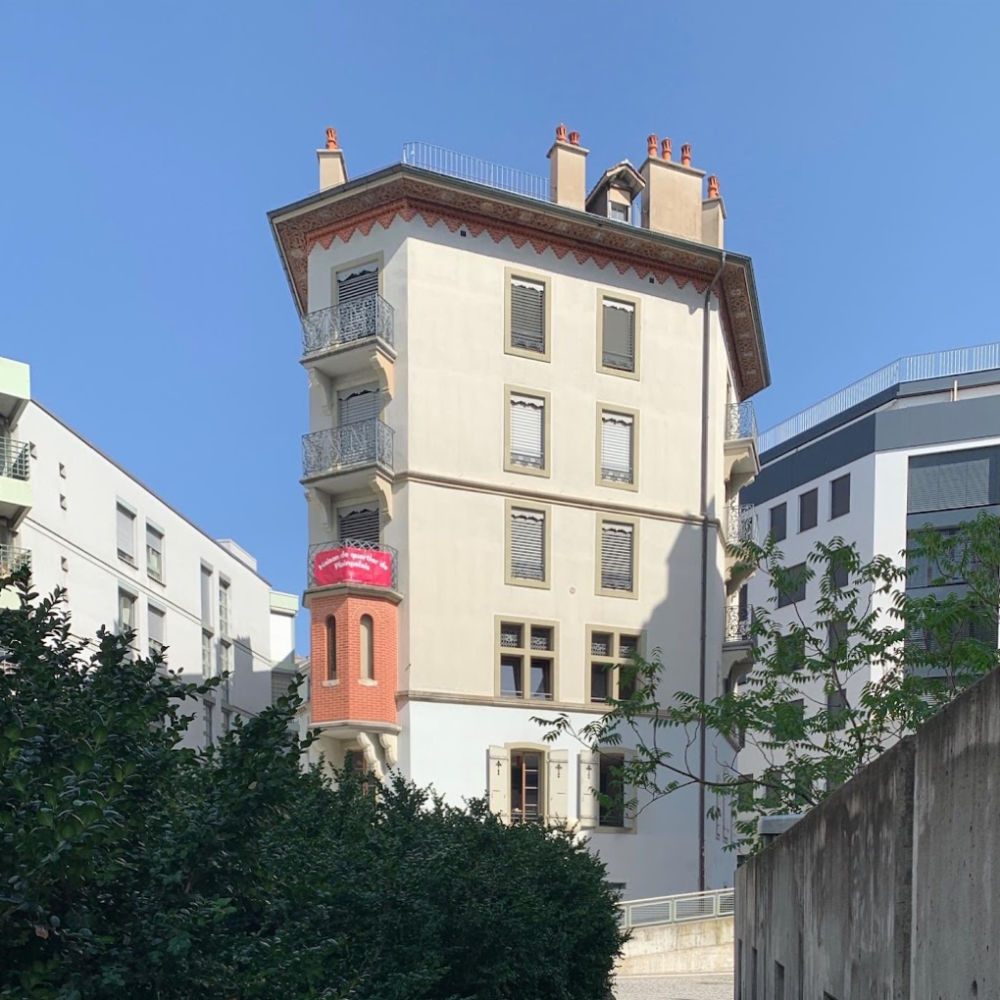 MQ-la-tour-2.png