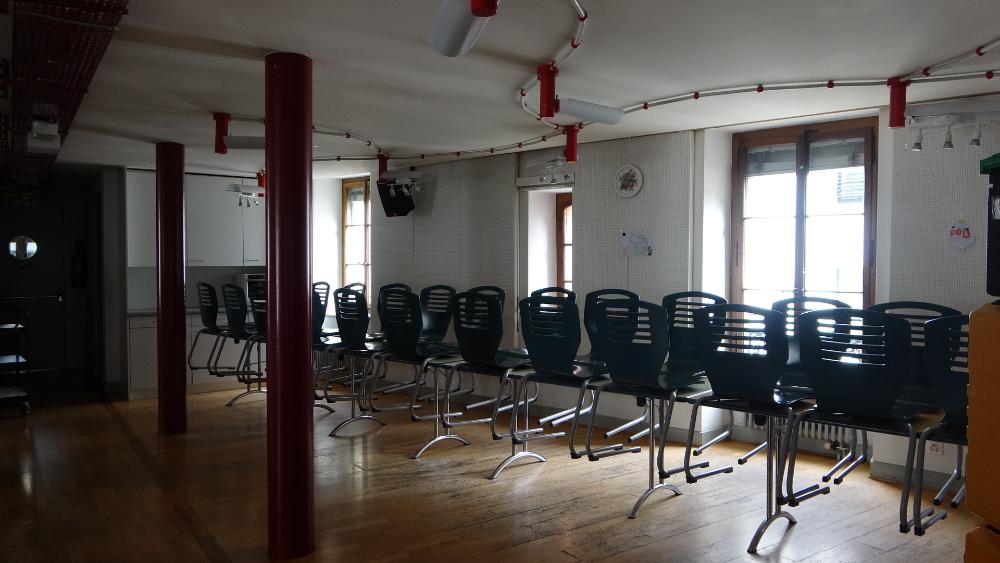 Tour_2eme_SalleManger_1.png